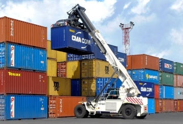 Quy trình khai thác container tại cảng